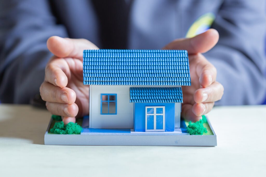 illustration symbolizing home insurance or property protection