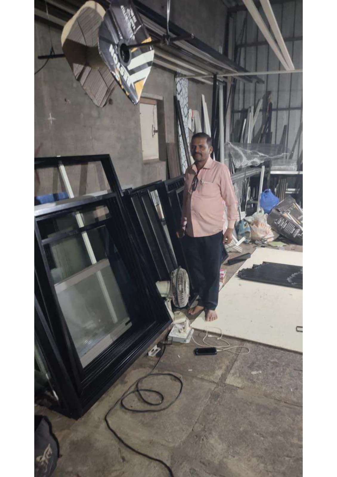 Entrepreneur in window fabrication unit