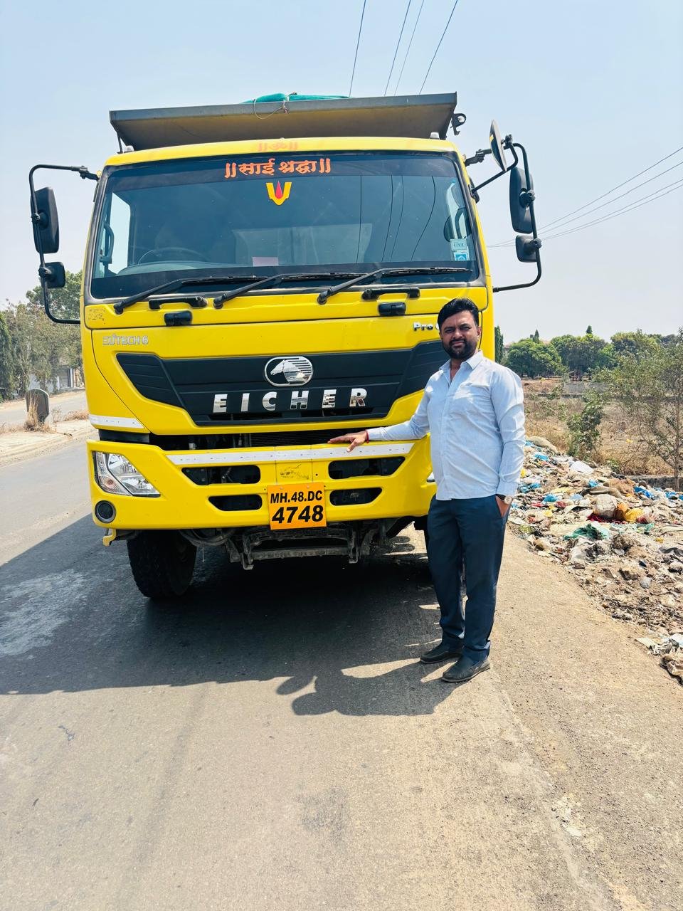 Business-assisted commercial truck owner